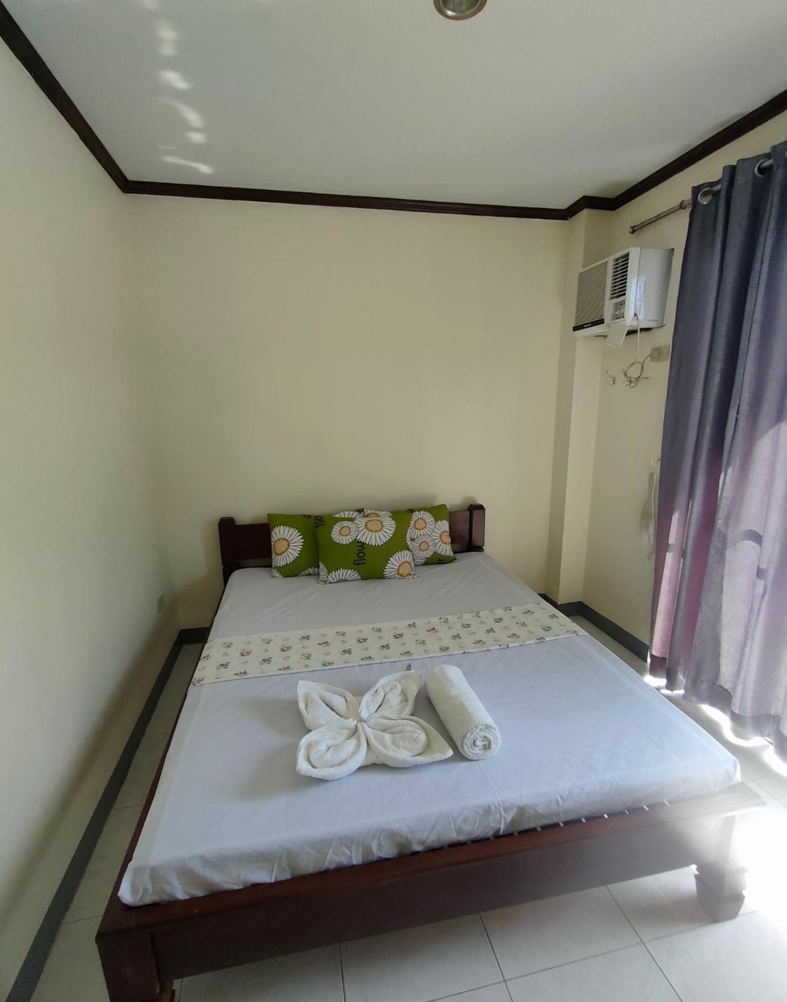 Casimero House * Manoc-Manoc
